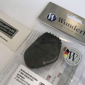 Накладка на приборную панель с козырьком Wunderlich для BMW R1200RT -2009 серебро 21060-001