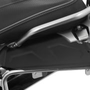 Боковые защитные крышки на проем между рамой и кофрами для BMW R1200GS LC/R1250GS/R1250GS Adventure, черные, комплект 37901-002 7