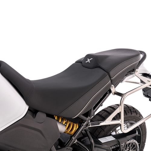 Комфортное мотосиденье для водителя заниженное -15 мм Wunderlich AKTIVKOMFORT черное для мотоцикла Ducati DesertX