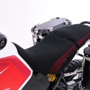 Охлаждающая сетка COOL COVER на пассажирское сиденья мотоцикла Ducati DesertX 70110-100 2