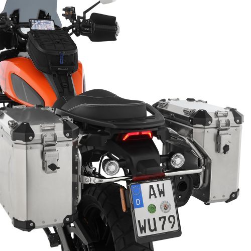 Комплект сріблястих бічних кофрів Wunderlich EXTREME – slimline – без циліндра замка на мотоцикл Harley-Davidson Pan America 1250