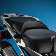 Водительское сиденье Sargent для мотоцикла BMW R1200GS/R1250GS, Touring Seat, заниженное, с подогревом, Silver Welt WS-621F-18-HK* 2