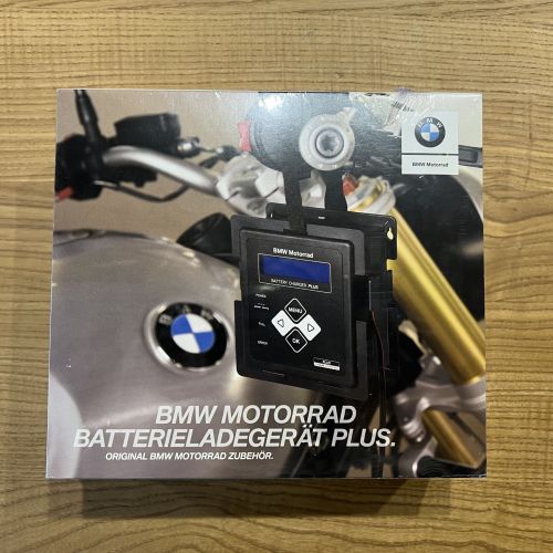 Зарядний пристрій акумулятора мотоцикла BMW Motorrad Plus