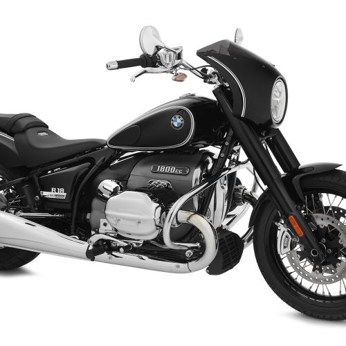 Обтекатель на мотоцикл BMW R18 “Wunderlich”, черный с белым
