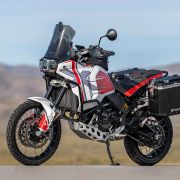 Комфортне мотосидіння для водія високе +30 мм Wunderlich AKTIVKOMFORT чорно-червоне на мотоцикл Ducati DesertX 70102-003 10