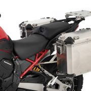 Комплект серебристых боковых кофров Wunderlich EXTREME - slimline - без цилиндра замка на мотоцикл Ducati Multistrada V4/Multistrada V4 Pikes Peak/Multistrada V4 S/Multistrada V4 Rally/DesertX 70610-100 2