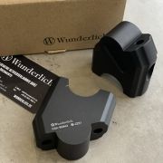 Проставки для поднятия руля с наклоном на водителя черные Wunderlich ERGO на мотоцикл Harley-Davidson Pan America 1250 90300-002 5