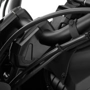 Проставки для поднятия руля с наклоном на водителя черные Wunderlich ERGO на мотоцикл Harley-Davidson Pan America 1250 90300-002 