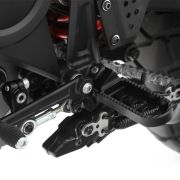 Ергономічні підніжки -22 мм чорні Wunderlich ERGO-COMFORT на мотоцикл Harley-Davidson Pan America 1250 90320-002 
