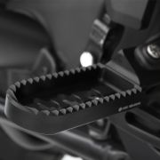 Ергономічні підніжки -22 мм чорні Wunderlich ERGO-COMFORT на мотоцикл Harley-Davidson Pan America 1250 90320-002 3