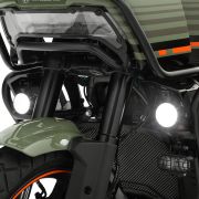 Интегрированная светодиодная система дневных ходовых огней/индикаторов Wunderlich Edition DAYRON® на мотоцикл Harley-Davidson Pan America 1250 (для моделей без поворотных огней) 90800-000 2