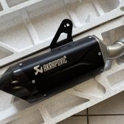 Спортивний глушник Akrapovic Slip-On для BMW R1300GS (Adventure), чорний S-B13SO4-HJGTBL 5
