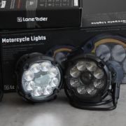 Комплект фар + MotoCAN + крепление на дуги Lone Rider на мотоцикл BMW R1300GS Adventure Lone Rider Light set 3in1 r1300gsadv 2