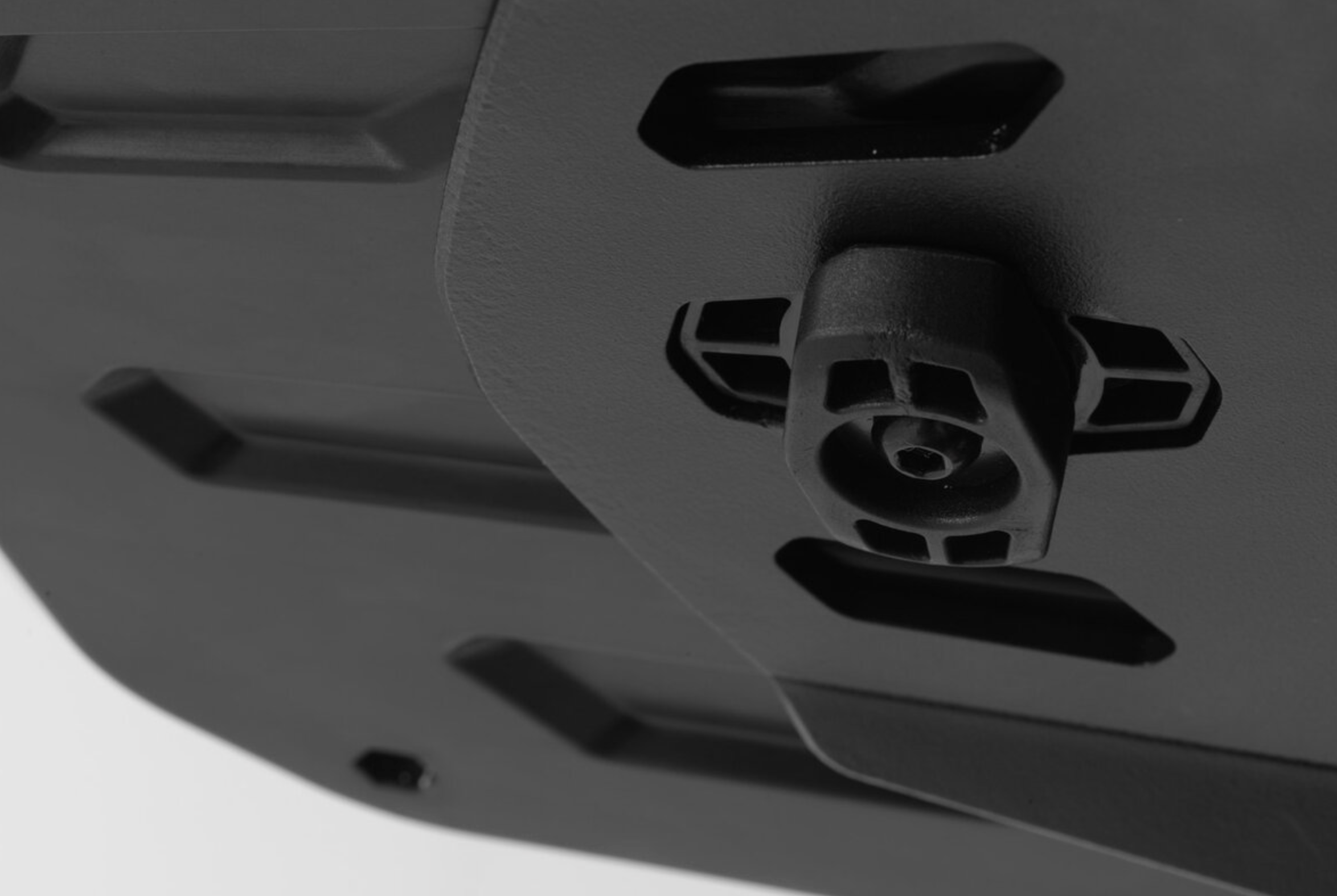 Топкейс SW-Motech URBAN ABS для мотоцикла Ducati Multistrada V2 S BC.HTA.00.677.21000/B 2