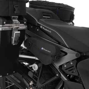 Бічні сумки Wunderlich DRYBAG на панелі рами для мотоцикла BMW R1300GS Adventure