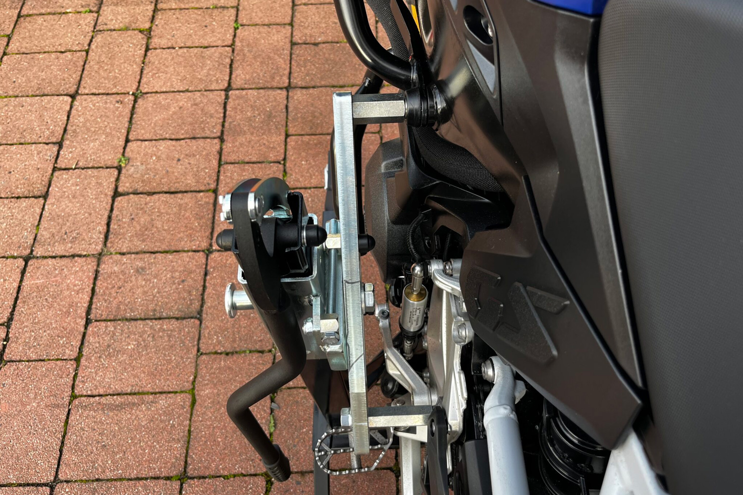 Центральна підставка Wunderlich для мотоцикла BMW R1300GS 21751-130 3